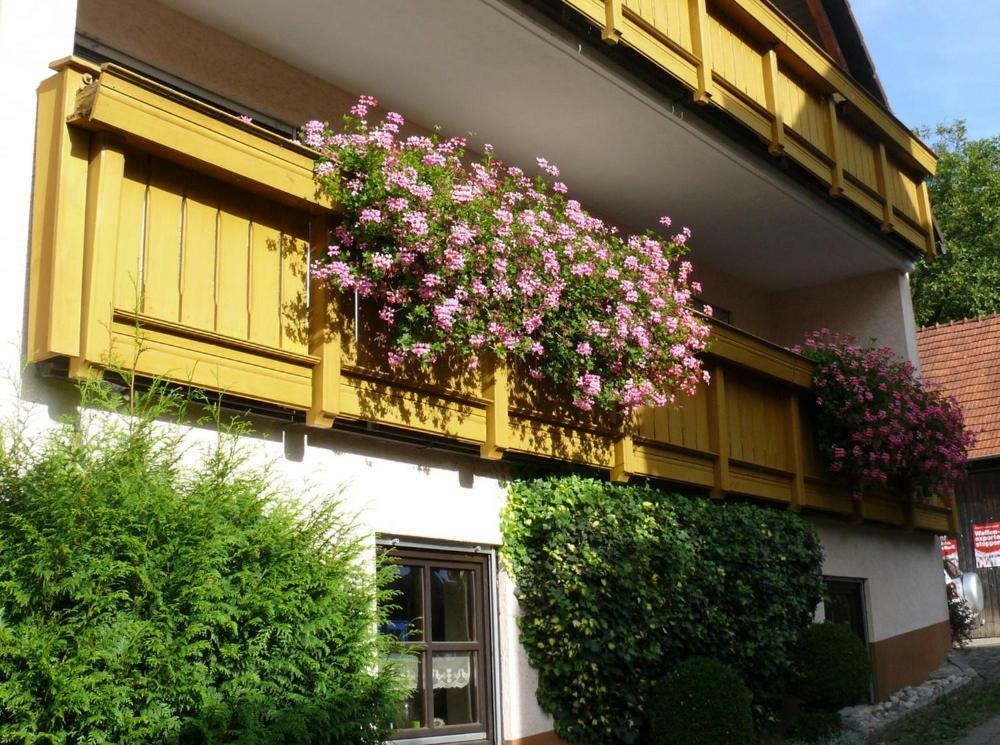 "Kaiser'S" Ferienwohnung Mit Balkon Und Garten Offenhausen Buitenkant foto